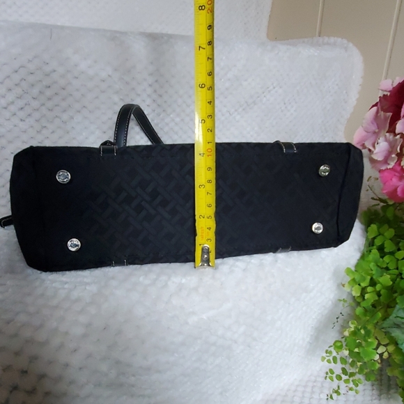 Soft Pebbled Rectangular Satchel - Picture 8 of 8